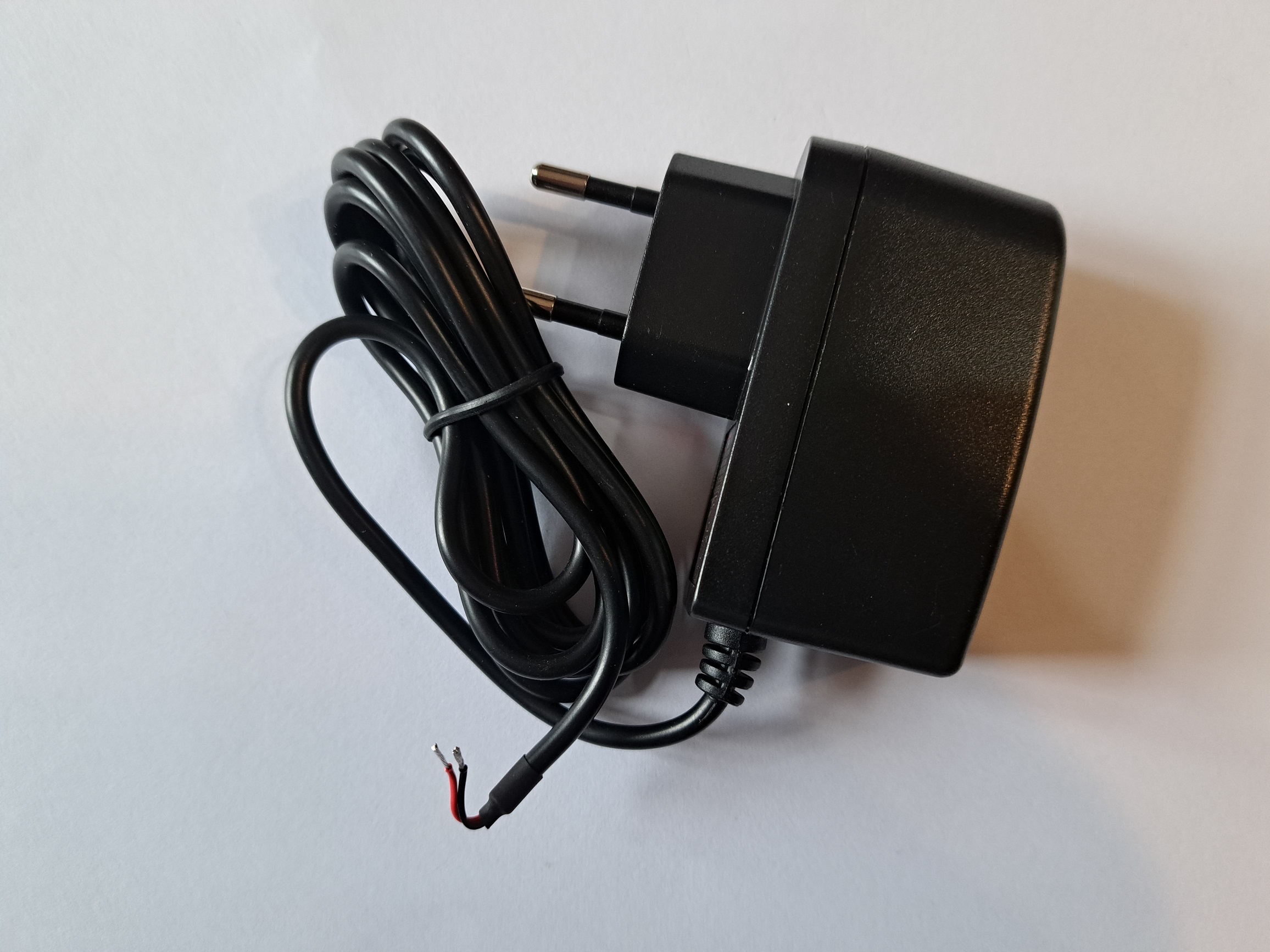 Zdroj napájecí 12V / 1A pro GSM